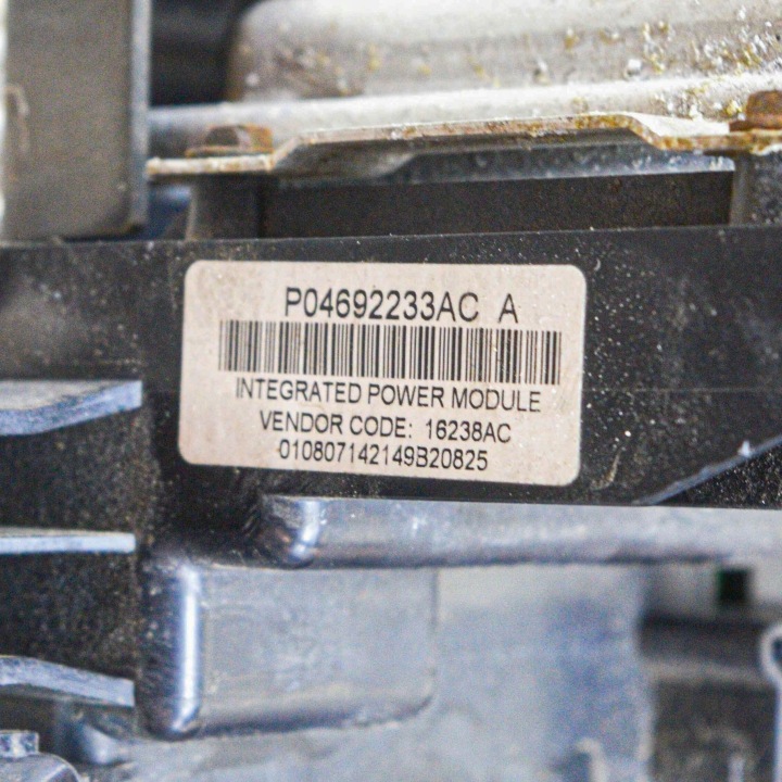 CHRYSLER 300 300C 2004 BOÎTE FUSIBLES ENSEMBLE