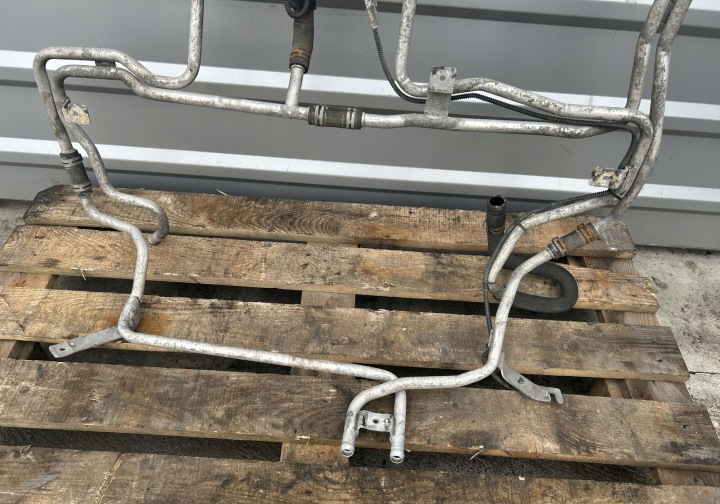 CONDUITES DE DÉRIVATION RÉCHAUFFEURS MERCEDES ACTROS MP4 A9608302663 A9608303063