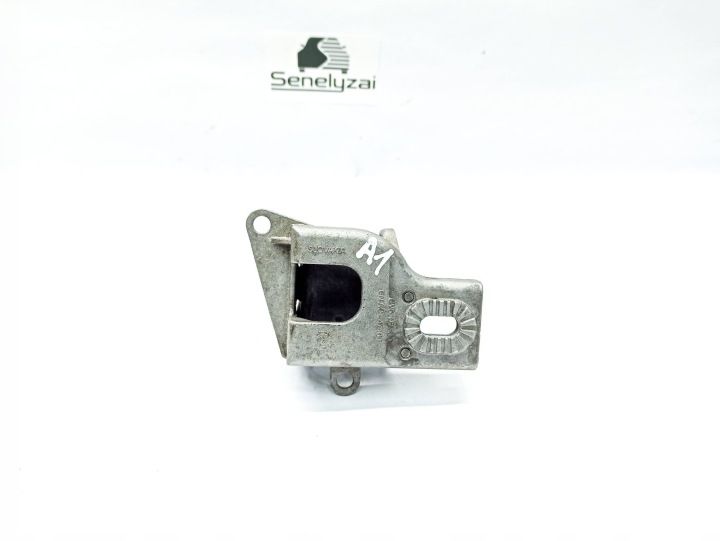 AUDI A1 2024 CINTRES