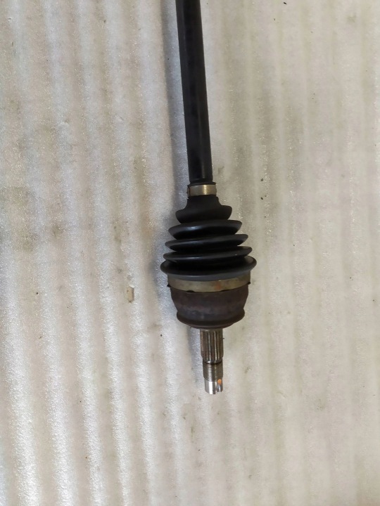 DEMI-ARBRE AVANT OPEL CORSA E OPEL ADAM