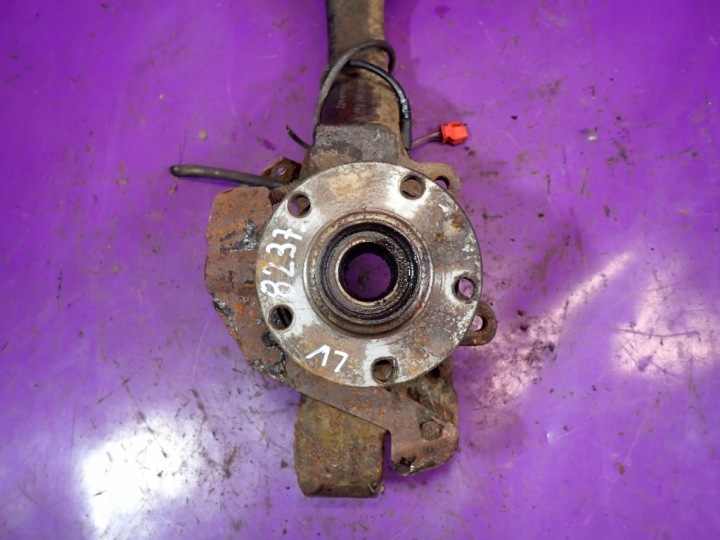 AUDI A6 C5 97-01 1,9 TDI ROTULE DE DIRECTION AVANT GAUCHE MOYEU SOUS ABS 8D0407257T