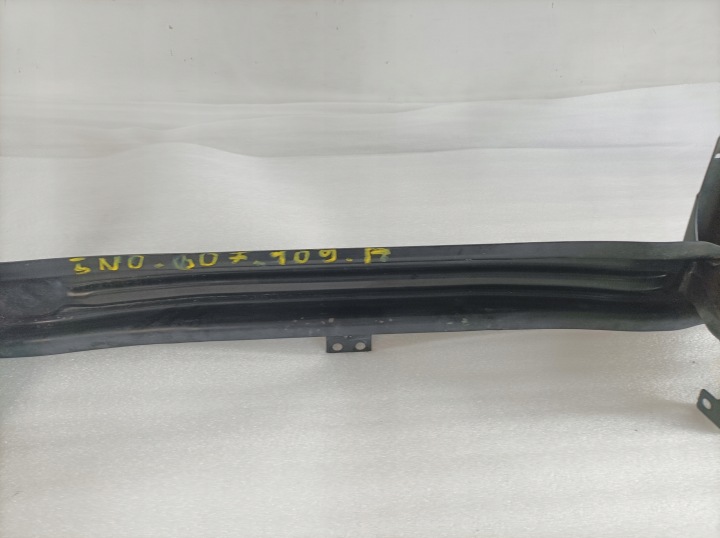 VW TIGUAN I 1 07-16 POUTRE PARE-CHOCS AVANT