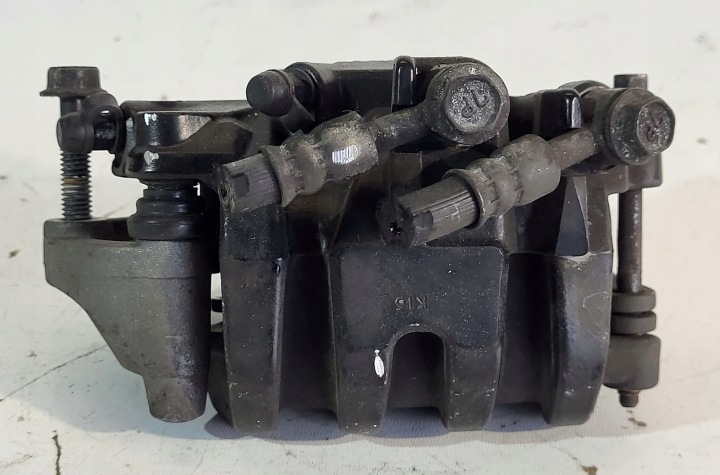 ÉTRIER DE FREIN DE FREIN AVANT 59100-03H00-999 SUZUKI BURGMAN 125 2007-2013R