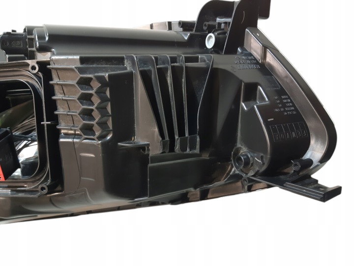PHARE DROITE DROIT AVANT RENAULT CAPTUR I LIFT 17-19 EUROPE 260107244R