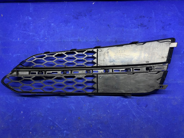 AUDI A8 S8 D4 4H GRILLE PARE-CHOCS DROITE CALANDRE DROIT AVANT 4H0807680AB