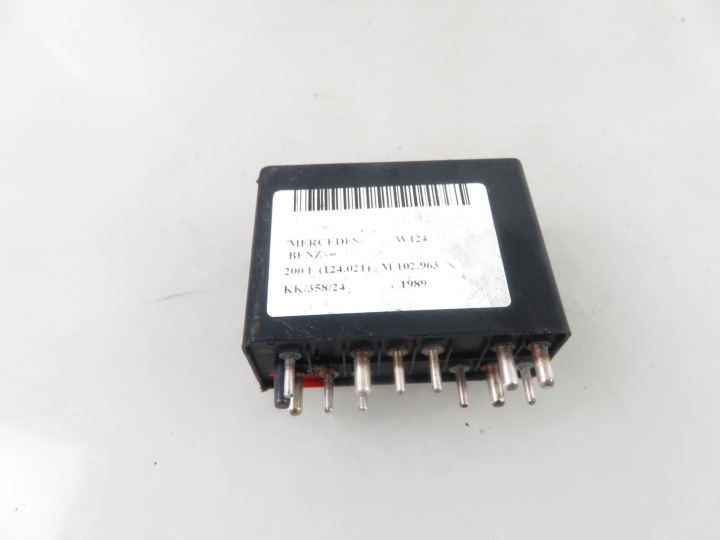 RELAIS POMY CARBURANTS MERCEDES W124 200 E 0035452005