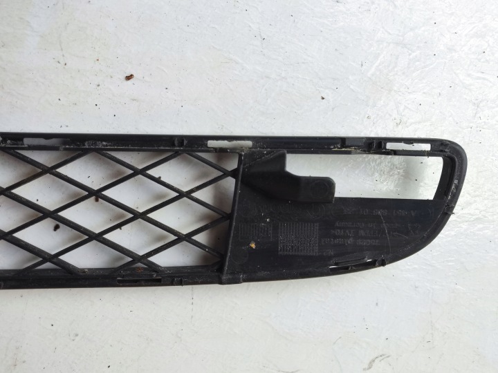 GRILLE PARE-CHOCS AVANT A4518880123 SMART FORTWO A451