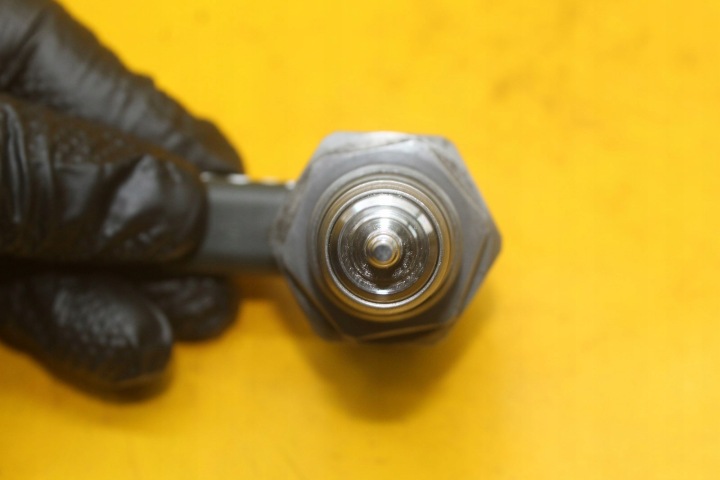 CAPTEUR PRESSION CARBURANTS VOLVO S60 II V60 2.4 BIT D5244T17 31216313