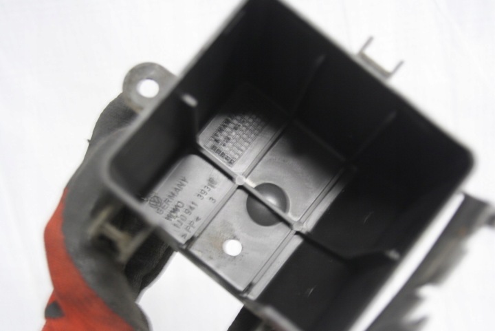 CHÂSSIS FUSIBLES GOLF IV 1J0941393B