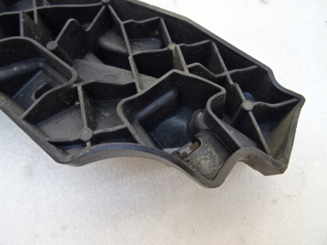 RENAULT LAGUNA II GAUCHE GLISSIÈRE OCULAIRE PHARES AVANT 89032282