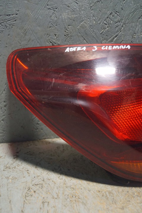 OPEL ASTRA J PHARE GAUCHE ARRIÈRE (S2012)