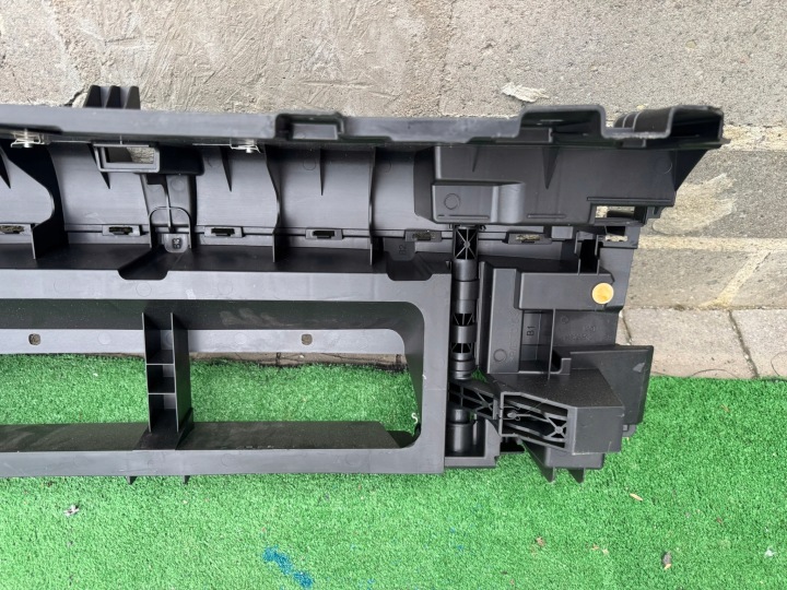 SMART FORTWO III 3 LIFT PANNEAU AVANT GUIDE D'AIR A4538851301EU ORIGINE