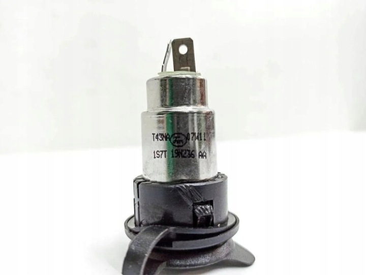 PRISE 12V LAND ROVER RANGE ROVER SPORT (L320) 1S7T19N236AA 34317972 3.6L