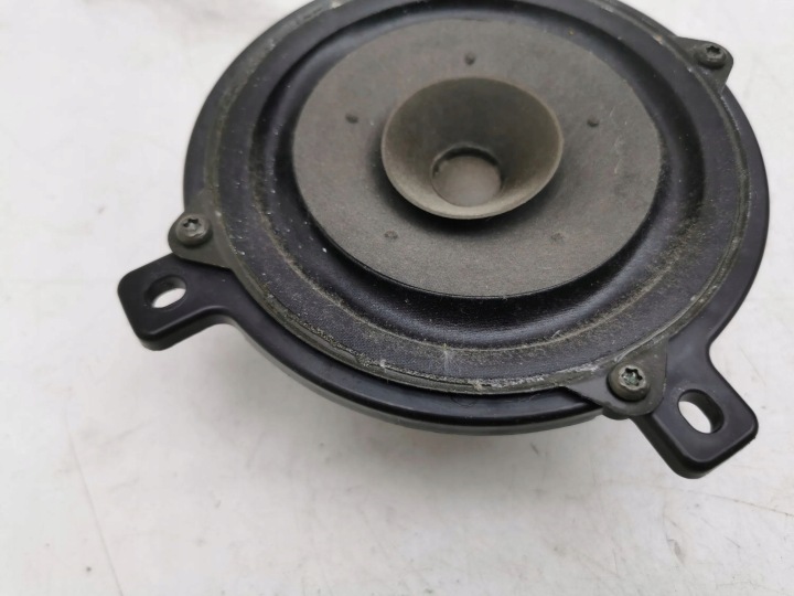 SAAB 9-5 2005 HAUT-PARLEURS