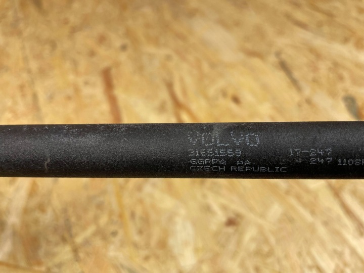 SUPPORT ENTRETOISE PANNEAU AVANT DROITE VOLVO XC90 II 31651559 31387654