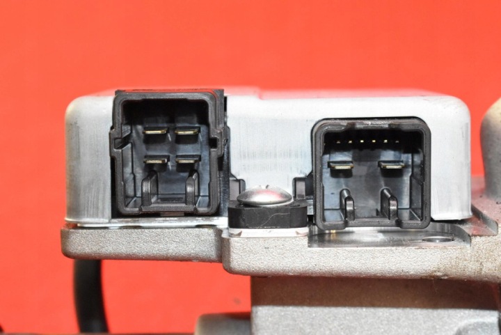 POMPE AMPLIFICATEUR 31390M68K10 38720-68K00 SUZUKI ALTO 7 VII 1.0 68 KM 09-14