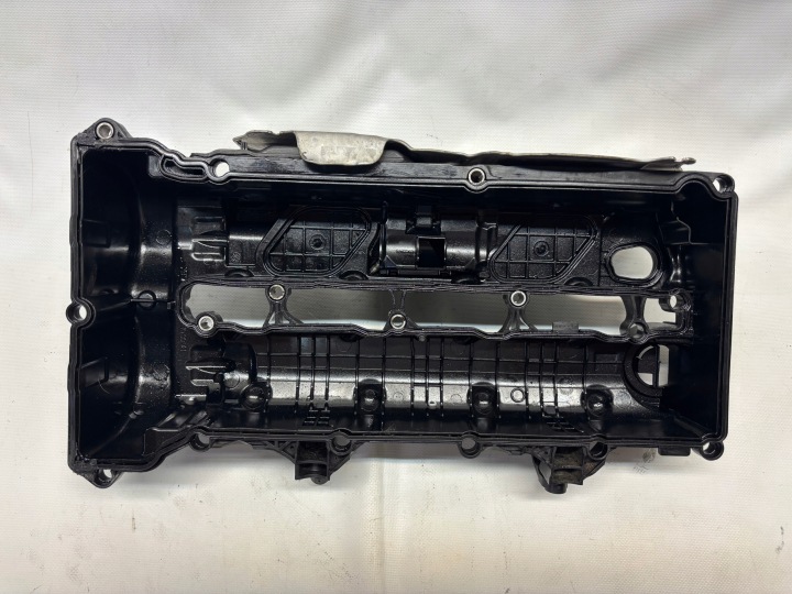 MERCEDES E220 2.0 COUVERCLE DE SOUPAPES A6540164900