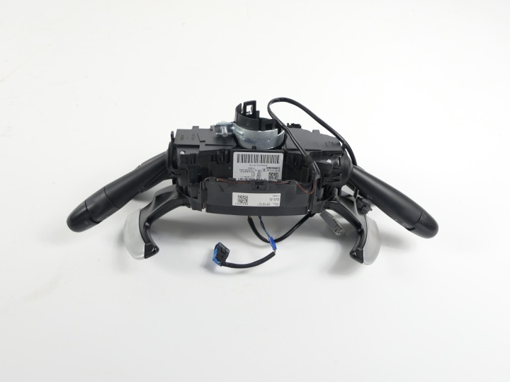 COMMUTATEUR COMPOSITE BANDE AIRBAG MANETTE FEUX PEUGEOT 3008 I 09-12R.