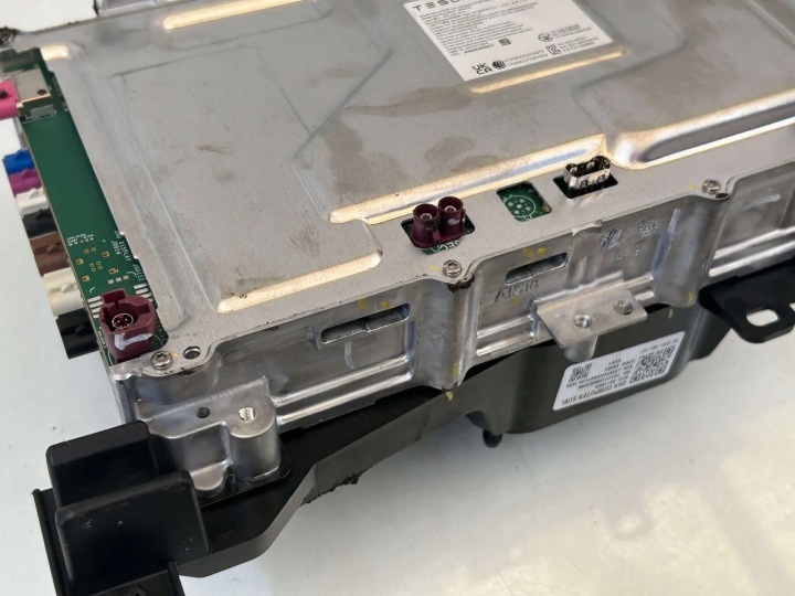 TESLA MODÈLE Y AUTRE KOMPUTERY MODULES CONTRÔLEURS EV AWD 378KW (514 HP)