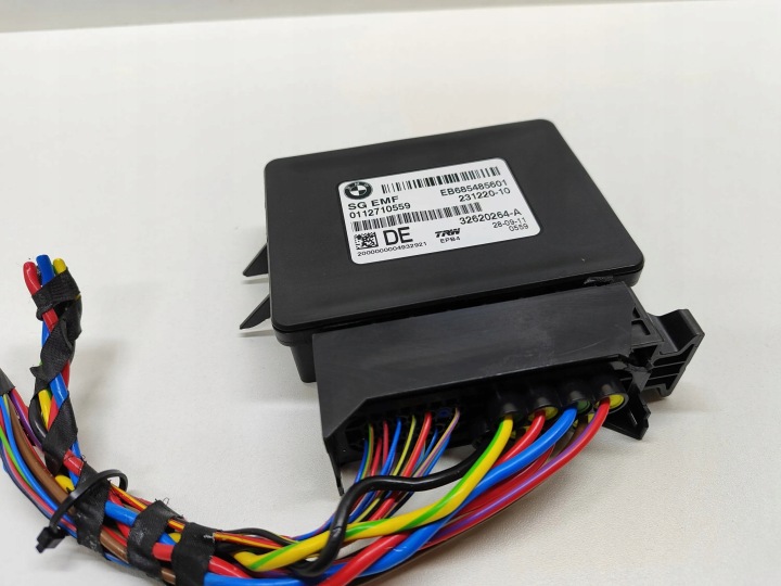 BMW 5 F10 F11 2011 MODULE CONTRÔLEUR FREINS MANUEL