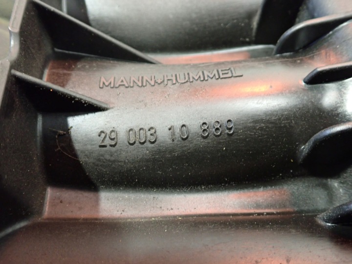 COLLECTEUR ADMISSION VOLVO V50