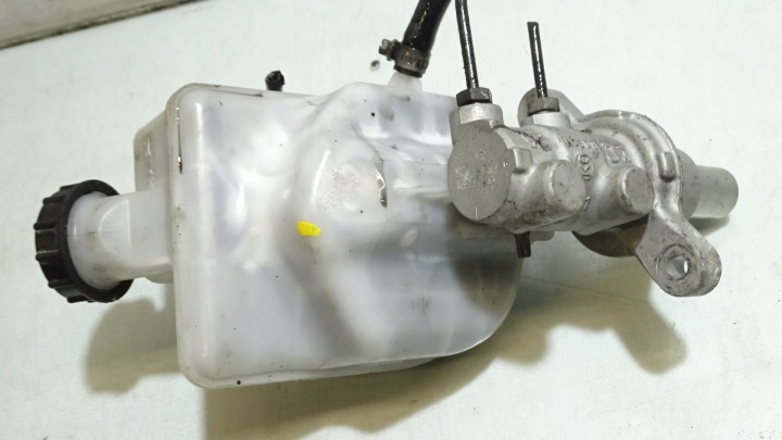 POMPE DE FREIN RÉSERVOIR FORD TRANSIT MK6 2.0TDDI