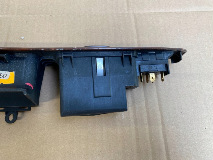 AUDI A8 D2 PANNEAU MOULURE DÉCORATIVE DÉCOR FLANC MANIVELLE BOIS PORTES GAUCHE ARRIÈRE