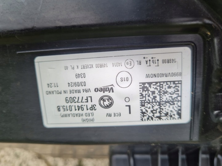 SKODA SUPERB 4 IV 3P1 COMPLET PHARES AVANT COMPLET LED MATRIX HIGH 015B 016B