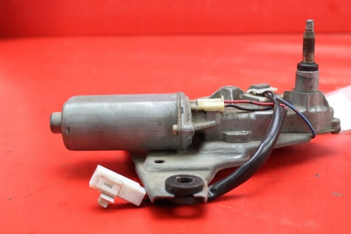 MOTOR ESCOBILLAS PARTE TRASERA MAZDA 626 5 V HATCHBACK 01R 