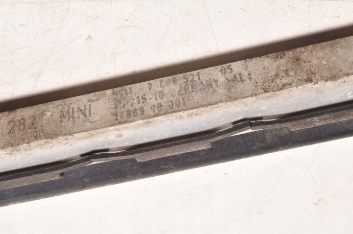 MINI F55 F56 F57 INFÉRIEURE POUTRE RADIATEURS 7499521