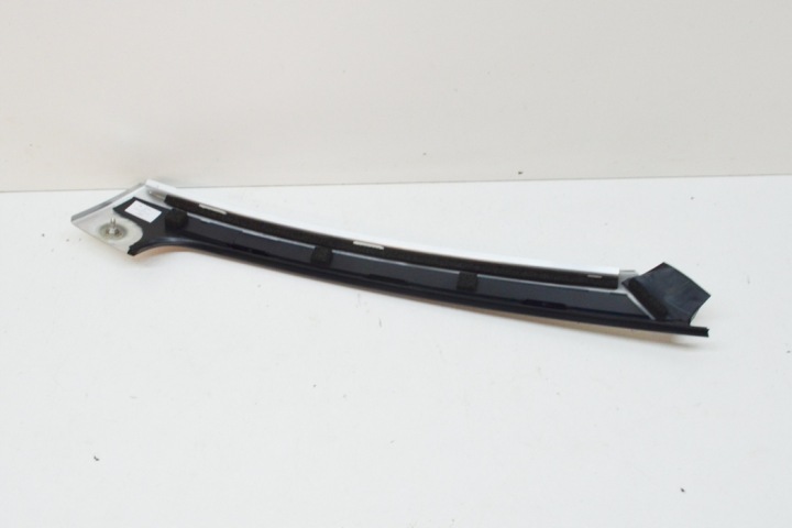 AUDI R8 42 EXTÉRIEUR DROITE MOULURE MONTANTS 427853266D 3Q7 NEUF ORIGINALE
