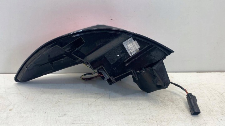 FORD KUGA MK3 PROJECTEUR PHARE GAUCHE ARRIÈRE 19- LV4B-13405-BE
