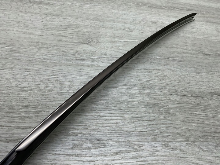 GAUCHE MOULURE VERTICALE AVANT VITRES MERCEDES-BENZ SL R129 1296900139