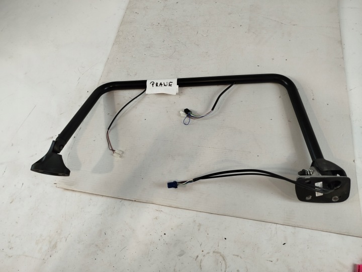 SUPPORT BRAS RÉTROVISEURS MERCEDES AXOR ATEGO DROIT