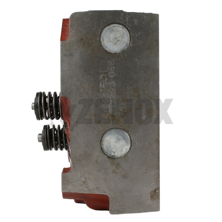 CULASSE MOTEUR ENSEMBLE AVEC SOUPAPES URSUS C360 46.50.511.0