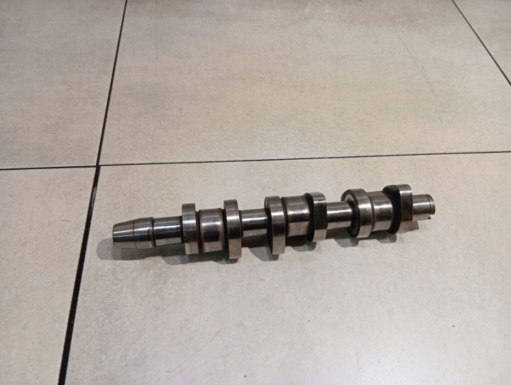 ARBRE À CAMES SKODA FABIA 1.4 TDI 6V 045109101C