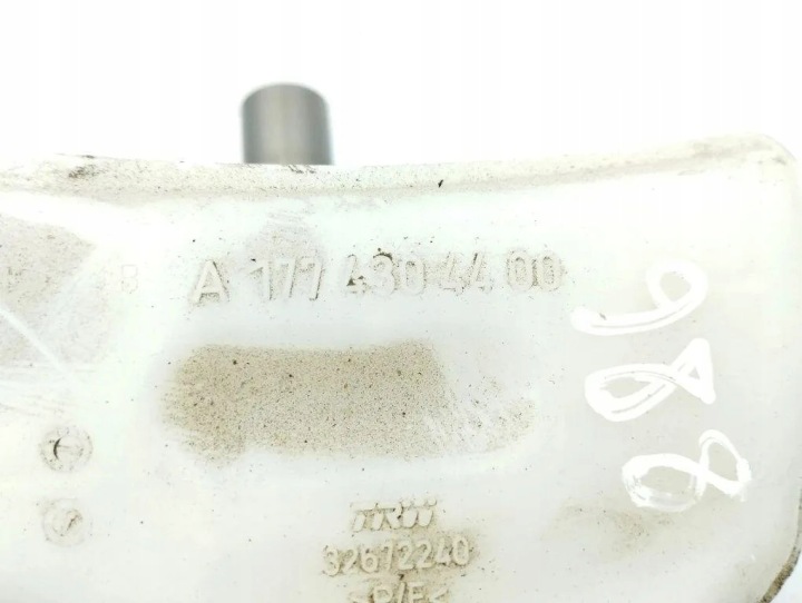 PISTON DE FREIN MERCEDES-BENZ EQA(H243) A1774304400 ÉLECTRIQUE 140KW
