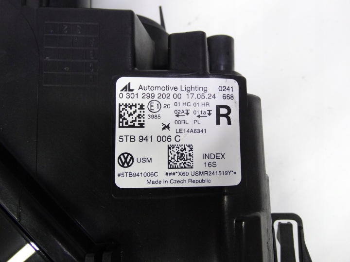 VW TOURAN II 2015+ PHARE DROITE ORDINAIRE 5TB941006C ORIGINALE