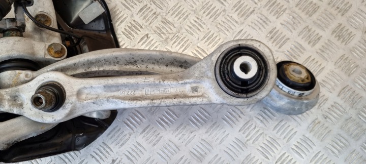 MERCEDES W222 ROTULE DE DIRECTION GAUCHE GAUCHE AVANT AVANT A2221901