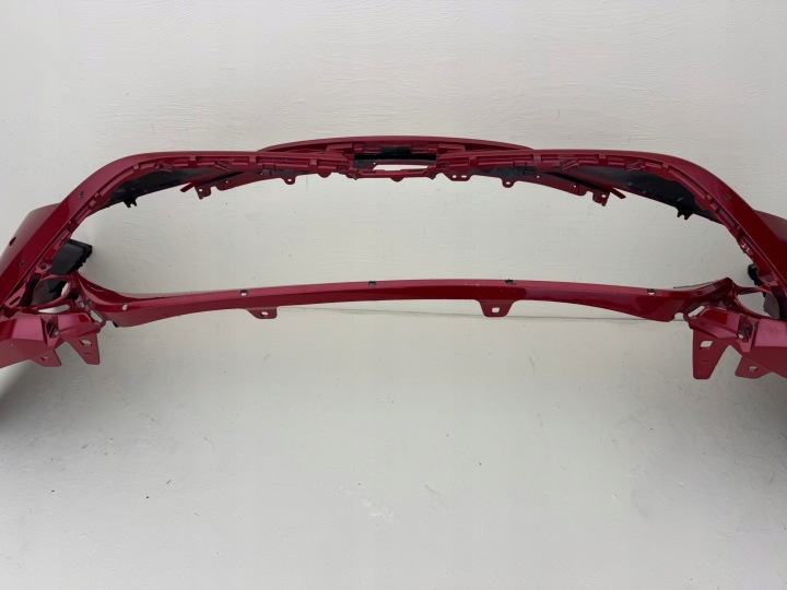 TOYOTA COROLLA E21 HAYON UNIVERSEL 18R- PARE-CHOCS AVANT AVANT 52119-02P40 PDC