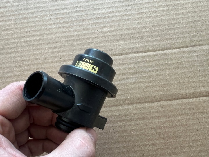 VITARA III 15- 2015- SOUPAPE TURBINES 18119-65H70 084900-0960 1.4 T TURBO K14C