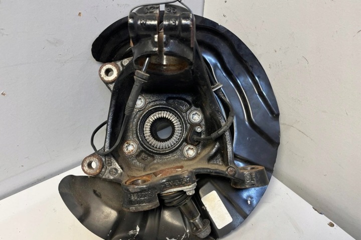 SUSPENSION GAUCHE AVANT BMW X3 (F25) 6796315 2.0L GASOLINE 135KW 2016