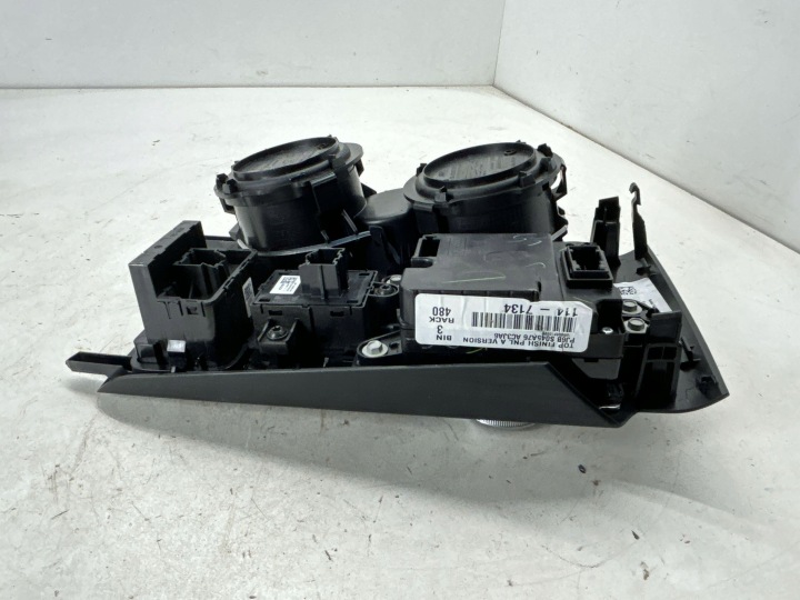 CRIC CHANGEMENTS VITESSE FORD ESCAPE IV PJ6BS045A76AC