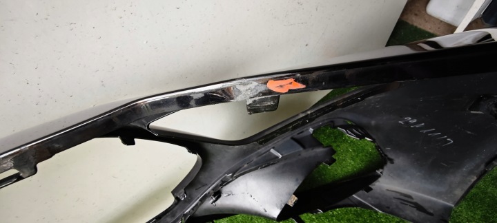 PARE-CHOCS AVANT MERCEDES AMG GT 4-DOOR LIFT W290