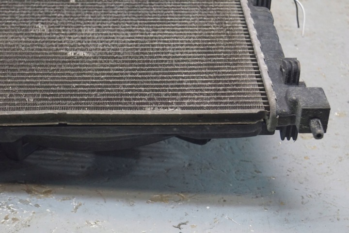 CHEVROLET SPARK M300 III VENTILATEUR CHLODNCA 1.0B (D818)