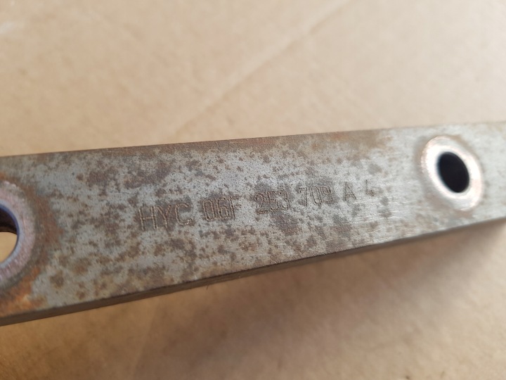 FIXATION COLLECTEURS ÉCHAPPEMENT 2.0 TFSI BWA BWE AXX BPY CDH CCZ 06F253709A