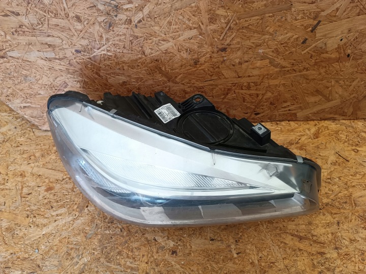 PHARE DROIT AVANT PROJECTEUR EUROPE 7422580 BMW 2 F45 F46 14- LED