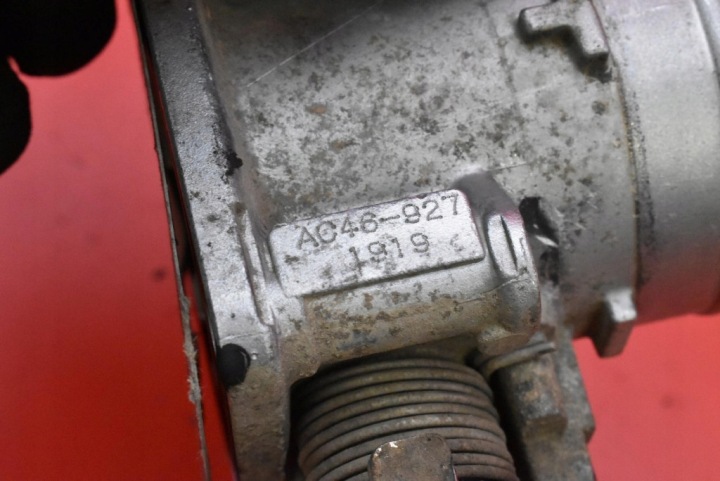 PAPILLON DES GAZ AC46-927 SUZUKI IGNIS 1 I 1.3 16V 83 KM 00-06