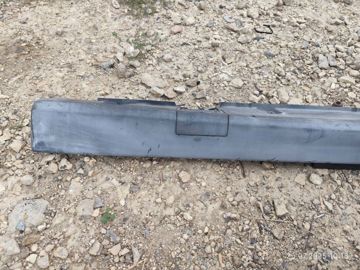 OPEL ASTRA G II UNIVERSEL REVÊTEMENT SEUIL SEUIL GAUCHE BOUCHON SEUIL 90590677