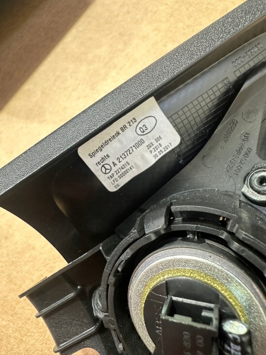 HAUT-PARLEURS SONORISATION ENSEMBLE HAUT-PARLEURS MERCEDES E CLASSE W213 AVEC